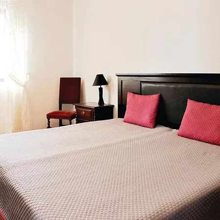 Дом отдыха Studio Holiday In Monte Francisco Каштру-Марин